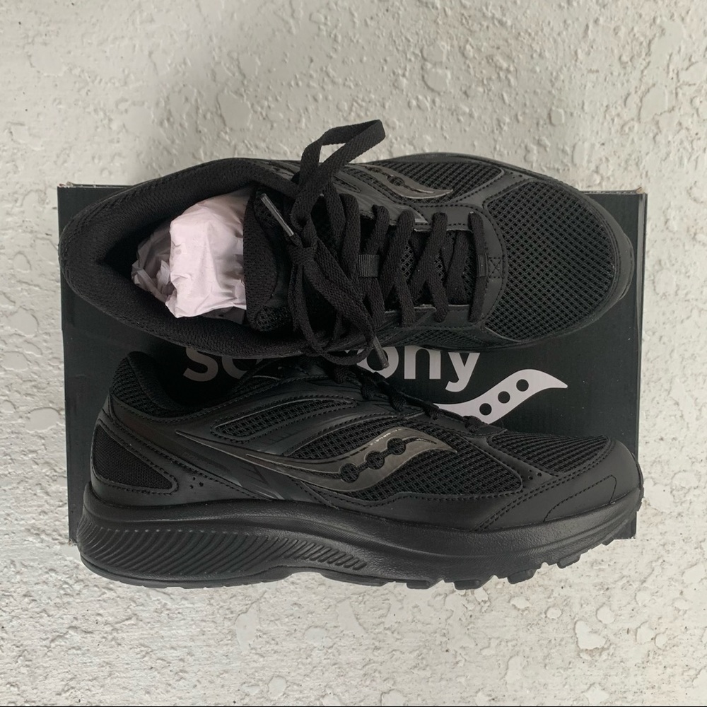 NWT saucony cohesion 14 running shoes/snea…